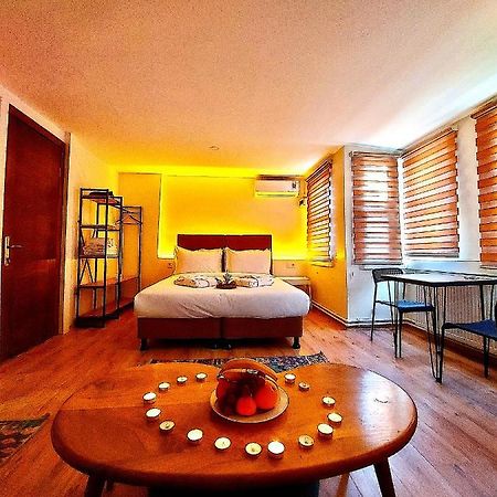 Mates Historical Suites Istanboel Buitenkant foto
