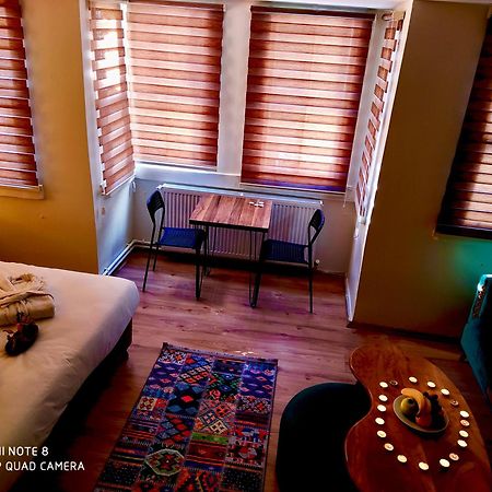 Mates Historical Suites Istanboel Buitenkant foto